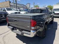 2019 TOYOTA Tacoma 2019 Toyota Tacoma NIV: 5TFSZ5AN2KX167945 État d'usage: GOOD Prix: 29995$ Odomètr... (image 6)
