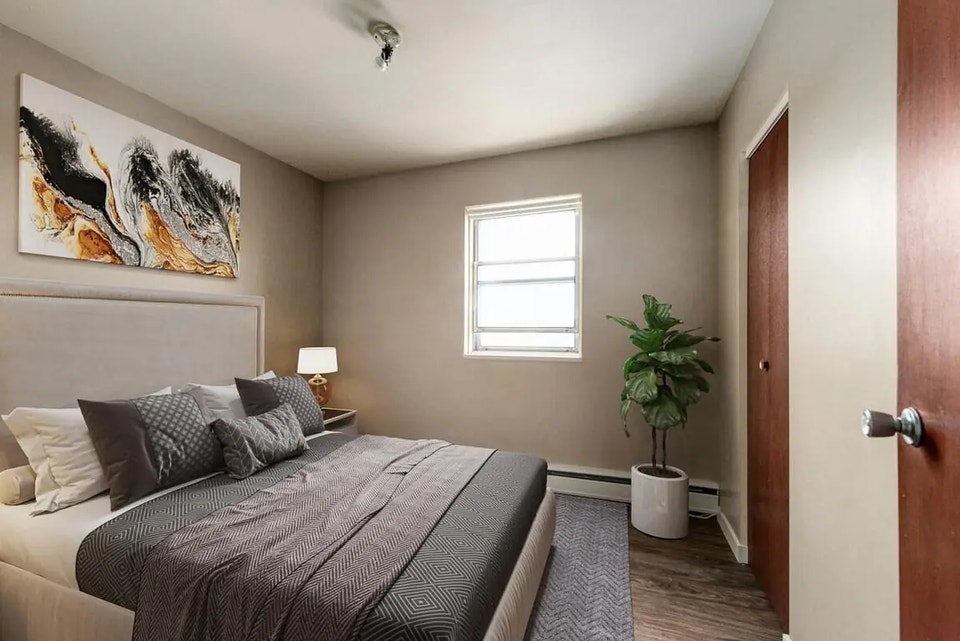 Affordable Apartments for Rent - Langdon Towers - Apartment for 5