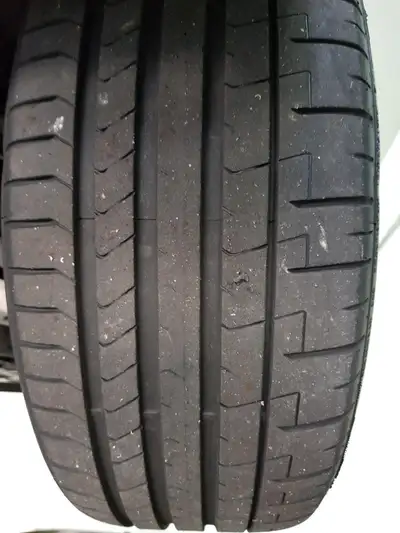 CALL ONLY WHEN U WANT TO COME RIGTH AWAY 1 x 285/35/23 PIRELLI p zero Summer tires 85 % tread left g...