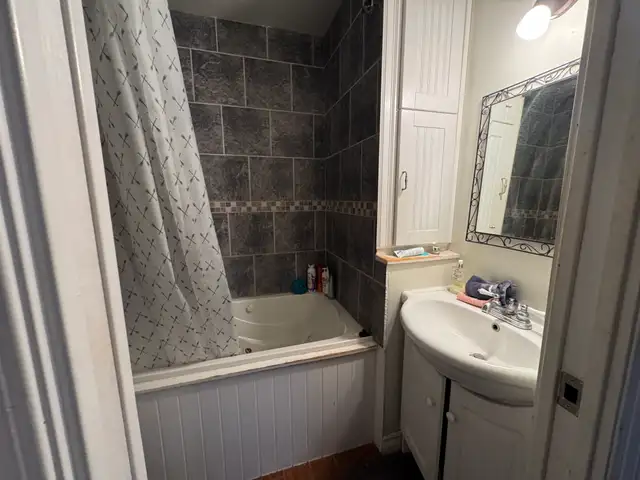 741 Trinity Street Innisfil in Long Term Rentals in Barrie - Image 11