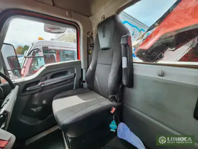 2019 Kenworth T880 Seat - Used - Passenger Side - We offer fast and affordable worldwide shipping ra...