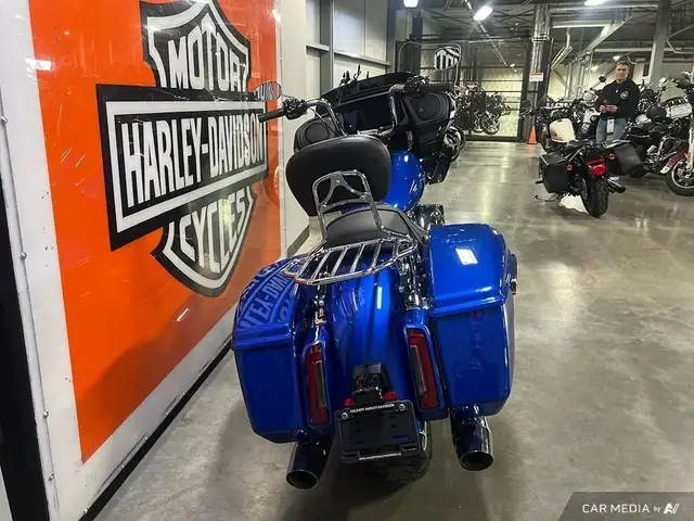2024 Harley-Davidson FLTRX ROAD GLIDE in Sport Touring in Calgary - Image 5