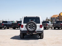 Welcome to Barrie Dodge Chrysler Jeep. TRANSMISSION: 8-SPEED AUTOMATIC (STD),QUICK ORDER PACKAGE 24G... (image 6)