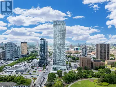 Welcome to the 37th floor of The Icon, one of Ottawa's most striking addresses. This 1 bedroom plus...