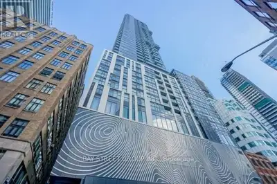 Bright 1 Bedroom + Den Suite On The 45th Floor At Noir Residences By Menkes. Unobstructed North City...