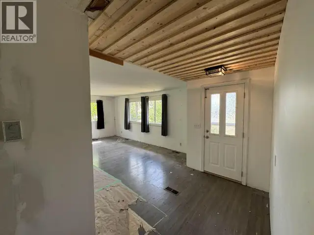 204 3RD AVENUE Fort St. James, British Columbia in Houses for Sale in Smithers - Image 10