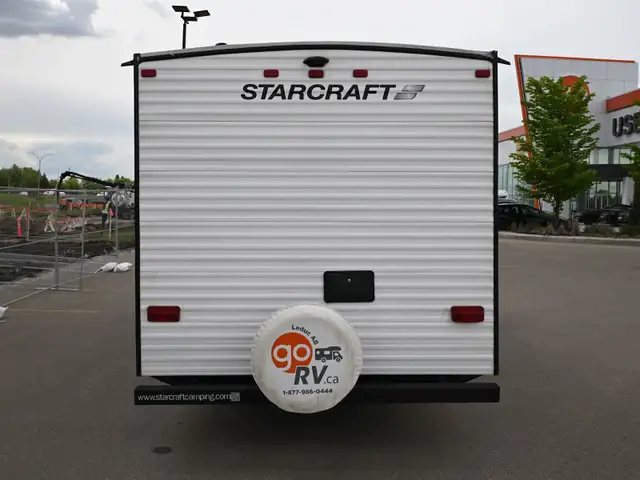 2018 Autumn Ridge Outfitter 23FB in Travel Trailers & Campers in St. Albert - Image 6