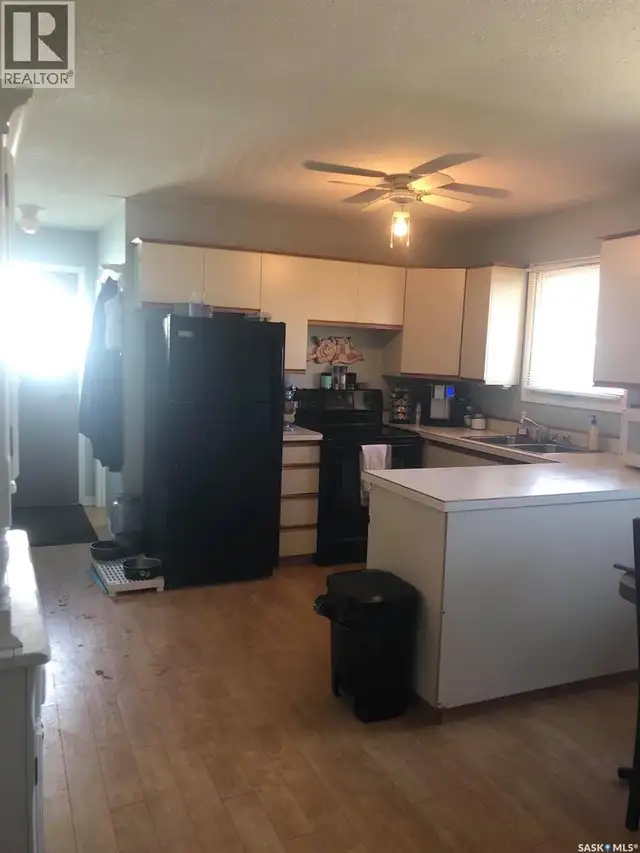 310 DOMINION ROAD Assiniboia, Saskatchewan in Houses for Sale in Moose Jaw - Image 3