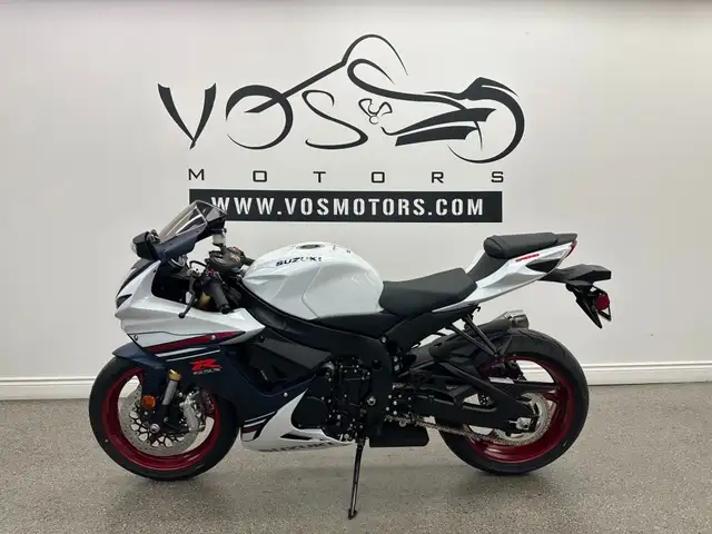 2025 Suzuki GSX-R750M5 Sport - V6541 - -No Payments for 1 Year** in Sport Bikes in Markham / York Region - Image 8