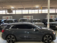 **SPRING SPECIAL!** FULLY ELECTRIC, FEATURING : MASSAGE SEATS, QUATTRO AWD, DIGITAL GAUGE CLUSTER NA... (image 2)