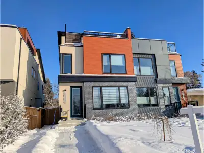 Facing the River Valley in Windsor Park! Welcome to this well built 2356 sq ft two and half storey b...