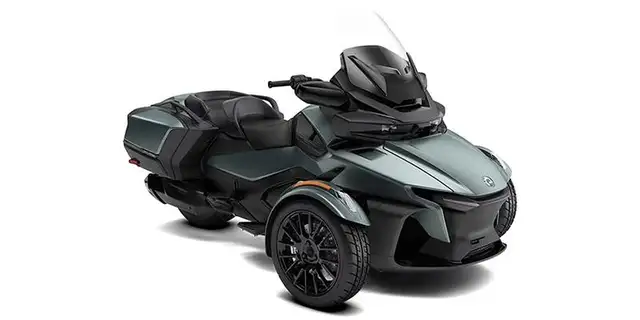 2026 Can-Am Spyder RT in Sport Touring in Norfolk County - Image 2