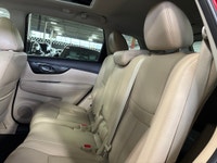 **MONTH-END SPECIAL!** FEATURING : AWD, PANORAMIC ROOF, SPORT MODE, ECO MODE, REMOTE START, HIGHLY E... (image 9)