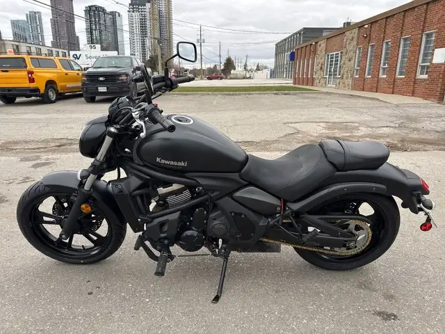 2022 Kawasaki Vulcan S ~ KAWASAKI VULCAN S ~ ABS ~ 650CC ~ NIMBL in Street, Cruisers & Choppers in City of Toronto - Image 3