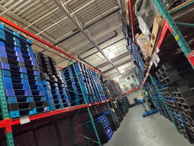 We have hundreds in stock 48x40 wood! PLASTIC 43x43 AND MORE in Storage & Organization in Mississauga / Peel Region - Image 4