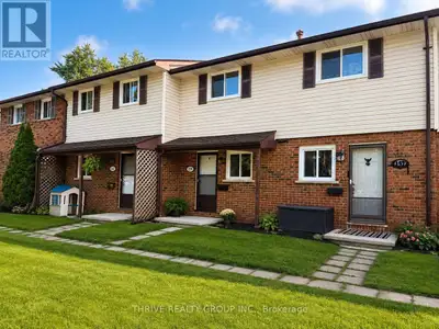 Welcome to this bright and fresh two-bedroom townhome, located in a peaceful, family-friendly neighb...