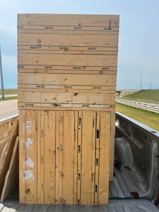 High Quality 2nd Hand Shipping Crates in Other Business & Industrial in Edmonton - Image 2