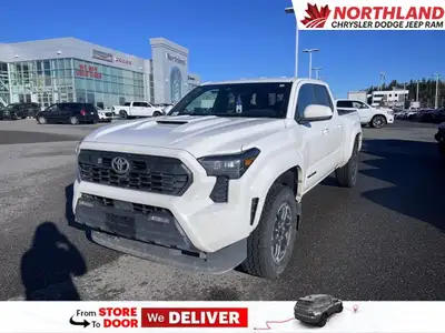 Turbocharged,Tow Hitch,Four Wheel Drive,Satellite Radio,Daytime Running Lights,LED Headlights,AM/FM...
