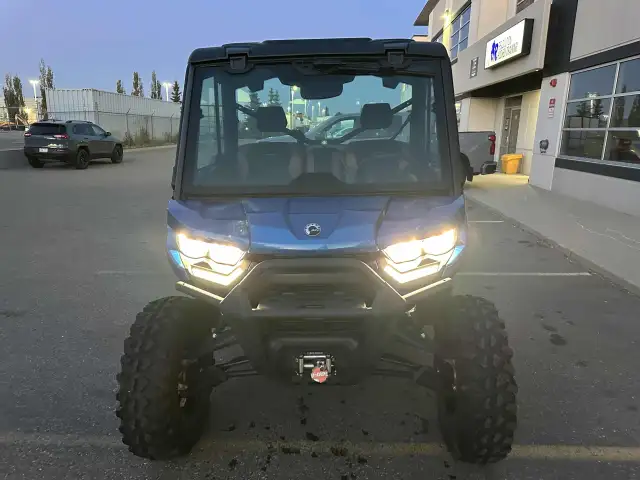 2023 CAN AM DEFENDER LIMITED HD 10 6X6 (FINANCING AVAILABLE) in ATVs in Strathcona County - Image 4