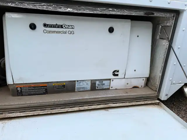 LDV 16 ft Step Van 2010507194611346984968
