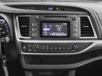 One Owner verified, Owner Manual, Rubber Mats, Highlander LE, 3.5L 6-Cylinder, AWD, 18 Aluminum Allo... (image 9)