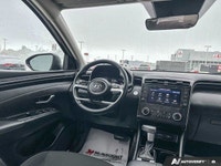 Experience modern design and everyday versatility with the *2022 Hyundai Tucson*, featuring *89,637... (image 9)