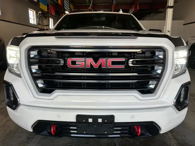 2019 GMC Sierra 1500 AT4 PKG 5.3lV8 LEATHER | HEATED SEATS | 6.5 in Cars & Trucks in City of Toronto - Image 3