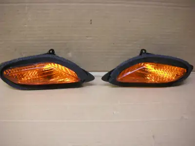 Replace your cracked faded or broken front turn signals fit 2003 thru 2014 Honda ST 1300 just the le...