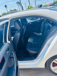 2017 Volkswagen Jetta GLI Year: 2017 Make: Volkswagen Model: Jetta GLI Mileage:,230,443 Km Transmiss... (image 5)