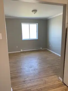 22 Rock St Unit #3 -  Central 1BR w/ laundry & private entrance