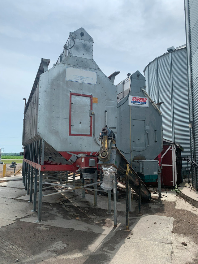 Brock grain dryer Farming Equipment London Kijiji