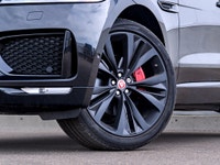 CARGET AUTOMOTIVE is thrilled to offer this 2020 Jaguar F-Pace S, a luxury performance SUV powered b... (image 2)