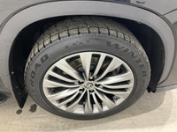 // UN SEUL PROPRIÉTAIRE //Le Toyota Highlander Hybrid 2020 offert chez AutoStudio 72 à Mirabel est u... (image 8)