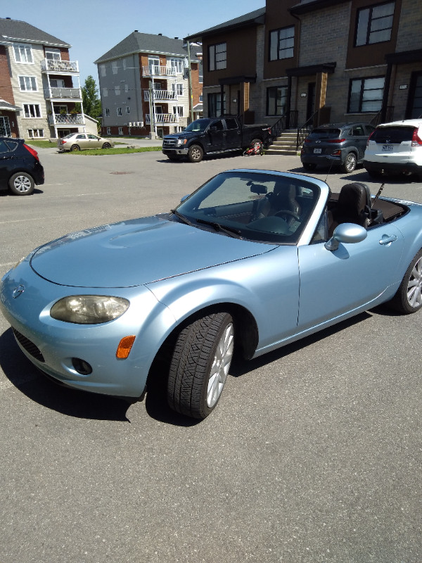 mx5 2008 in Cars & Trucks in St-Georges-de-Beauce - Image 2