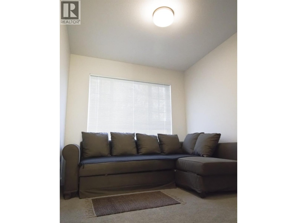 22 11305 240 STREET Maple Ridge, British Columbia 4