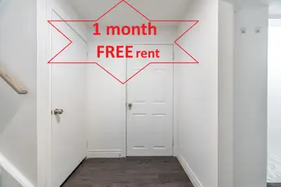 legal, licensed student housing. entire main floor for rent , 1 bedroom with living room/ used as 2n...