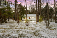 6419 VICTORIA AVE Forest, Ontario
