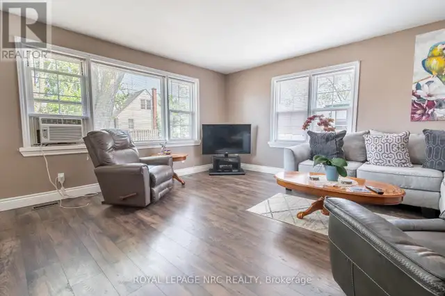 732-734 STEELE STREET Port Colborne (Main Street), Ontario in Houses for Sale in St. Catharines - Image 27