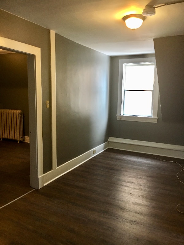 3bedroom Apartment on Catherine St. Available Sept. 1st, 1300 Long