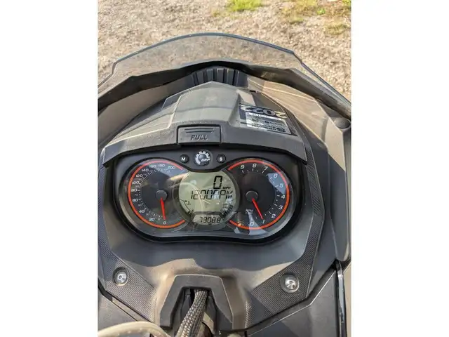 2016 Ski-Doo MXZ(R) X-RS(R) ROTAX 600 H.O. E-TEC 12493 KM in Snowmobiles in Sarnia - Image 7