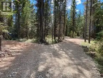 Welcome to your dream recreational property! This 6.45 ac vacant lot is located in an ideal area for...