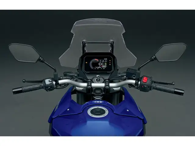 2025 Suzuki V-STROM 800 in Street, Cruisers & Choppers in Guelph - Image 5