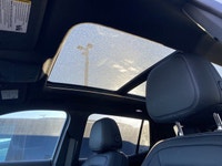 CLEAN CARFAX, Heated Front Seats, Heated Steering Wheel, Back up Camera, Engine Block Heater, Dual C... (image 4)