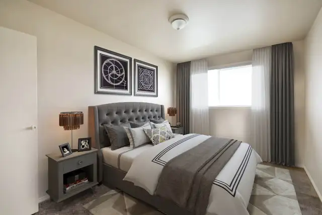 3 Bedroom Townhouse - 700 Gladmer Pk. in Long Term Rentals in Regina - Image 4