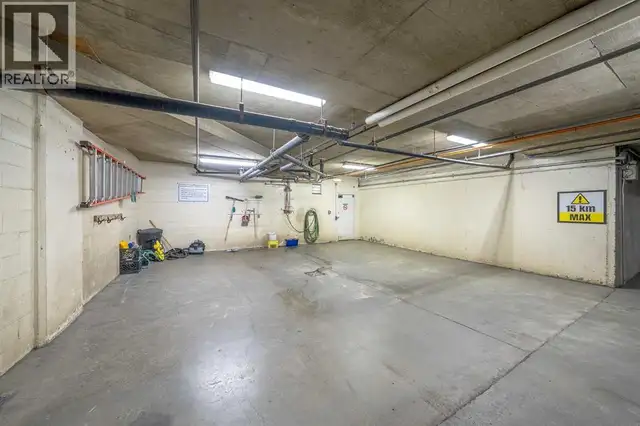 222, 6868 Sierra Morena Boulevard SW Calgary, Alberta in Condos for Sale in Calgary - Image 34
