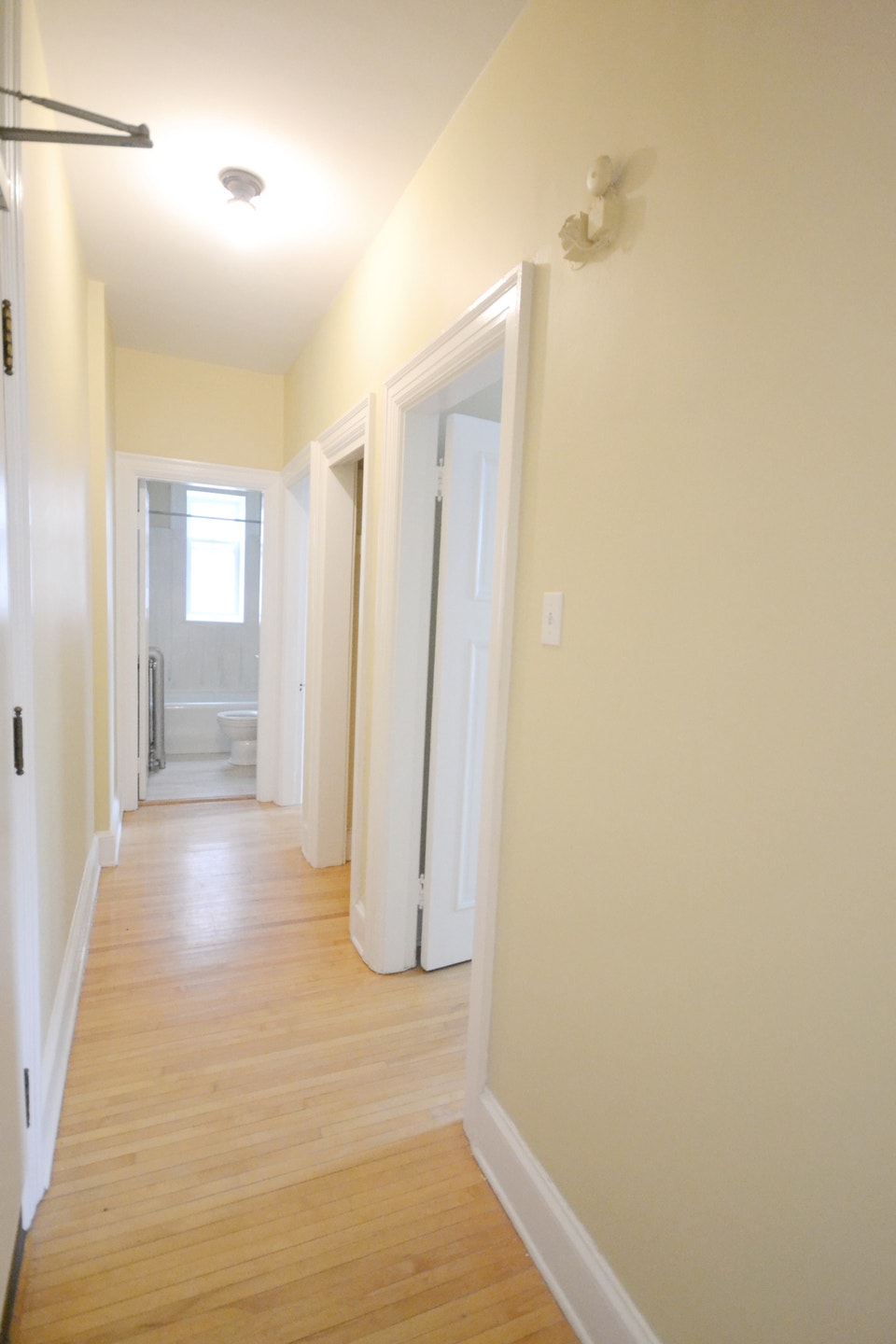 AVAILABLE $1399 2-Bedroom Suite at the Heart of Osborne Village 5