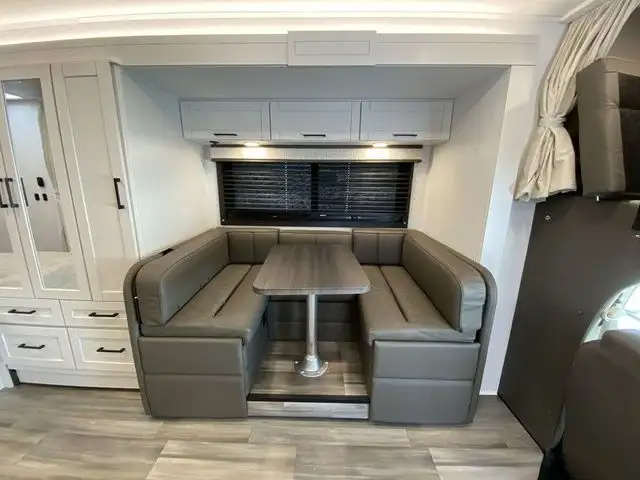 2026 Jayco Redhawk 24B in RVs & Motorhomes in Edmonton - Image 20