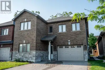 160 BISHOP DRIVE Barrie (Ardagh), Ontario