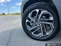 The advertised vehicle price is based on a promotional finance offer. Customers who purchase the veh... (image 8)