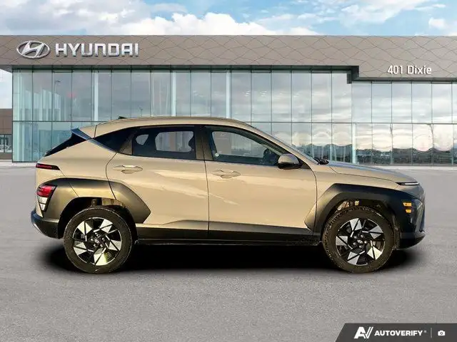 2024 Hyundai Kona Preferred Awd w/Trend Package | Leather in Cars & Trucks in Mississauga / Peel Region - Image 7